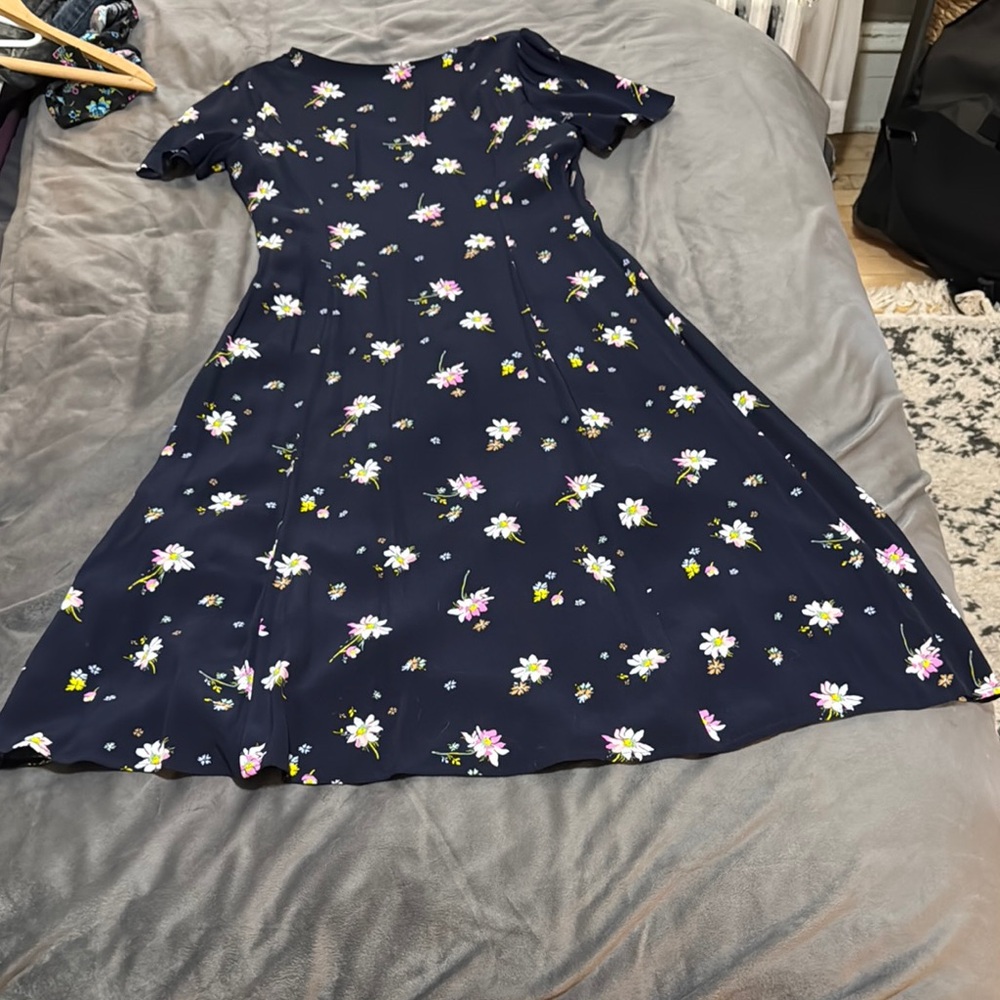 GAP. Floral Navy Dress. Size 8. NWOT. - Picture 8 of 8
